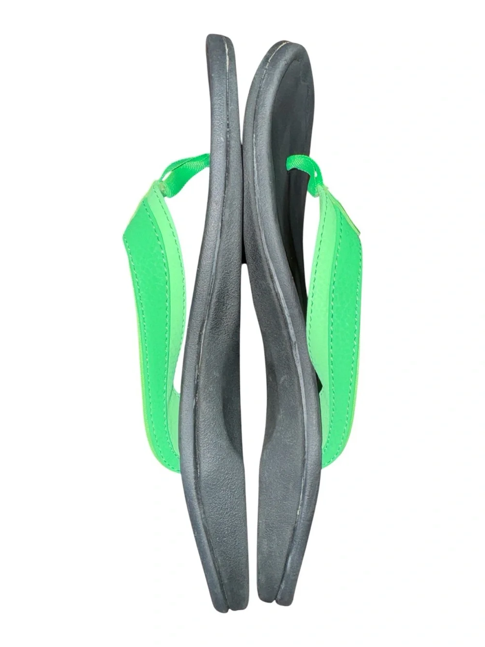 OLUKAI Ohana Women's Beach Sandals, Water Resistant Flip Flops Arch Support 10